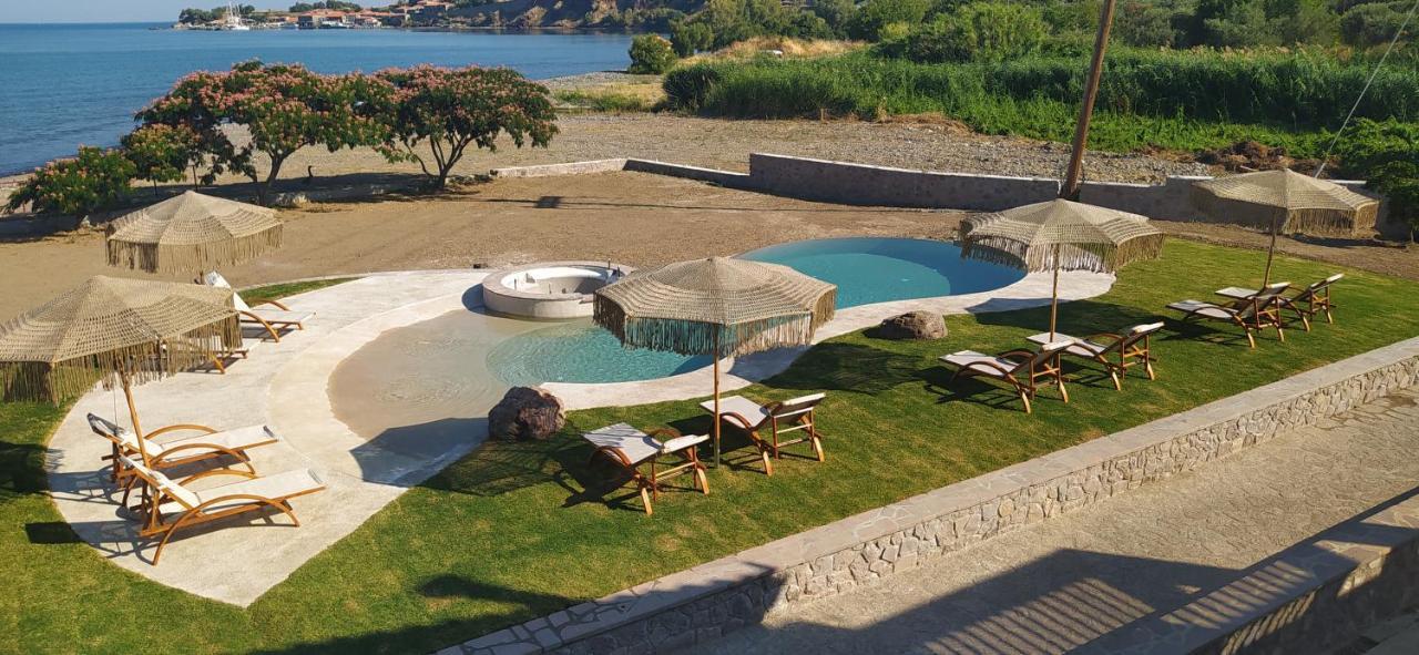 Michaela Beach Houses มิธิมนา ภายนอก รูปภาพ