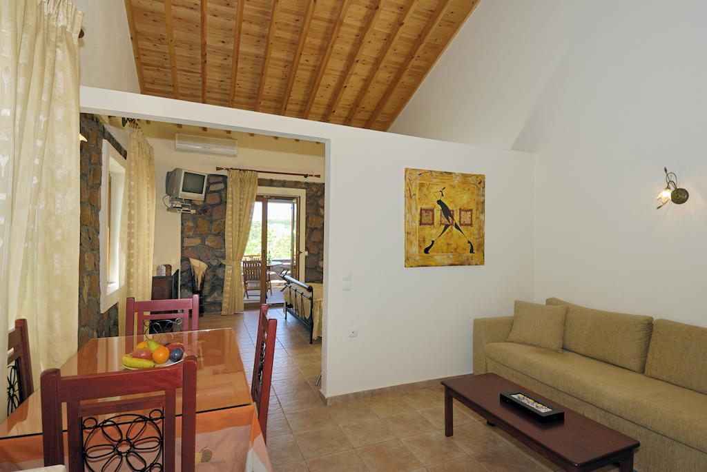 Michaela Beach Houses มิธิมนา ห้อง รูปภาพ